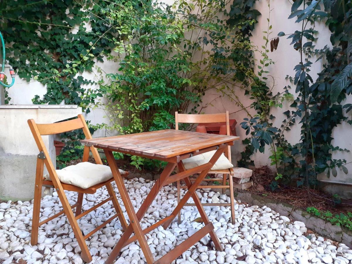 Apartamento Casa Galante Ostia Centro Exterior foto